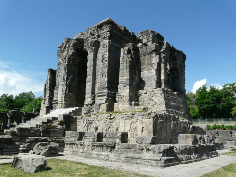 A photo of the ruins of the Martand temple, showcasing the destruction faced by the Kashmiri Pandits during Shah Mir Dynasty